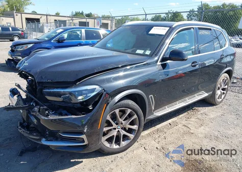 2022 BMW X5 xDrive40I z USA, uszkodzony, nr VIN 5UXCR6C00N9L09468